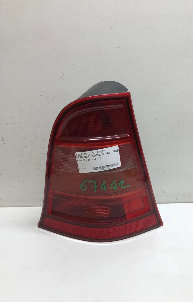 Feu arrière droit Mercedes-benz CLASSE A (W168) A 170 cdi (168.008) (1998-2001) occasion