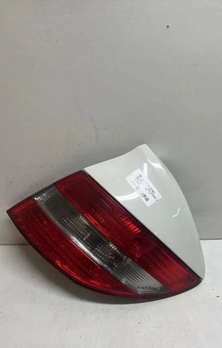 Feu arrière droit Mercedes-benz CLASSE CLC (CL203) Clc 220 cdi (203.708) (2008-2011) occasion