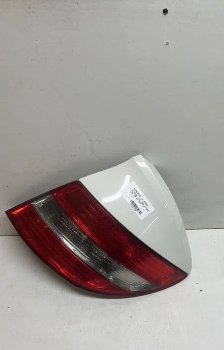 Feu arrière droit Mercedes-benz CLASSE CLC (CL203) Clc 220 cdi (203.708) (2008-2011) occasion