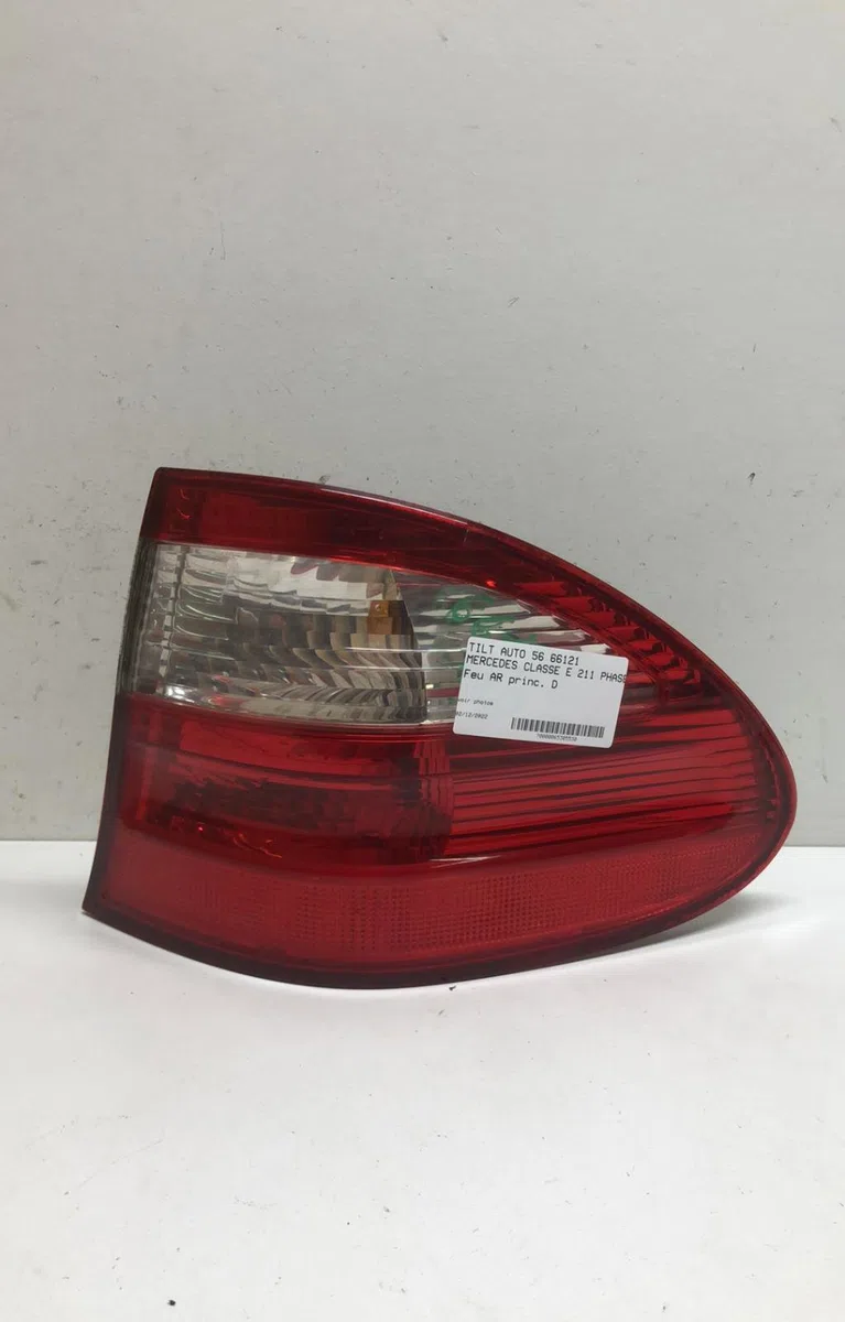 Feu arrière droit Mercedes-benz CLASSE E T-Model (S211) E 270 t cdi (211.216) (2003-2009) occasion