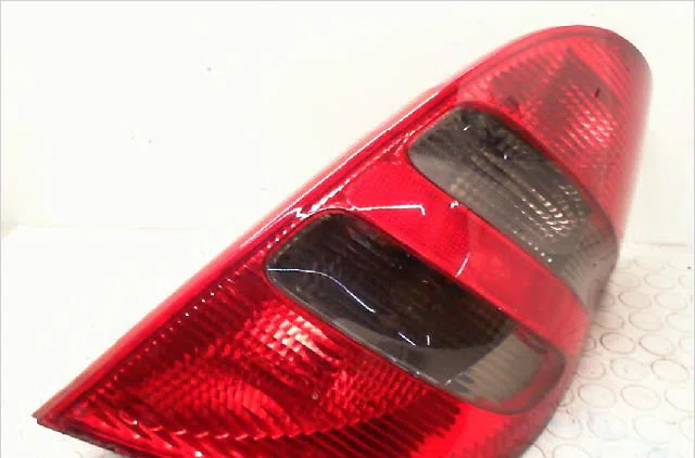 Feu arrière droit MERCEDES CLASSE A II  2.0 CDI 16v 110ch occasion