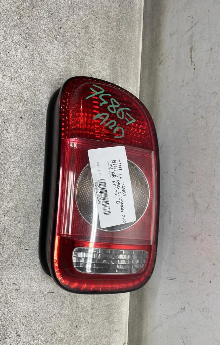 Feu arrière droit Mini MINI CLUBMAN (R55) Cooper d (2007-2010) occasion