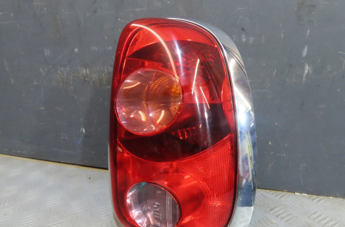 Feu arrière droit Mini MINI COUNTRYMAN (R60) One d (2010-2016) occasion
