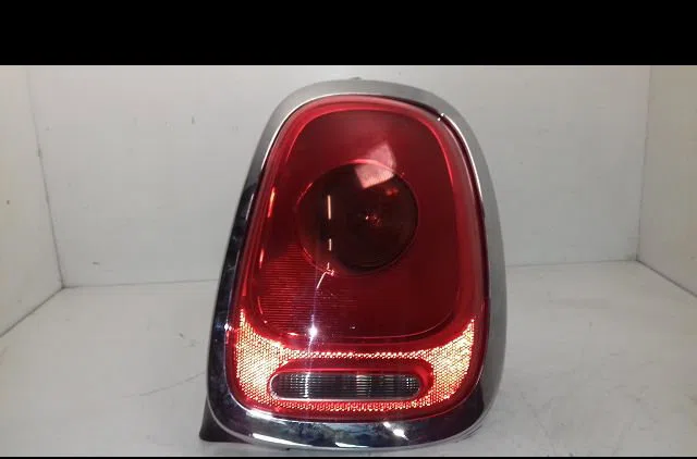 Feu arrière droit Mini MINI (F56) Cooper (2013) occasion