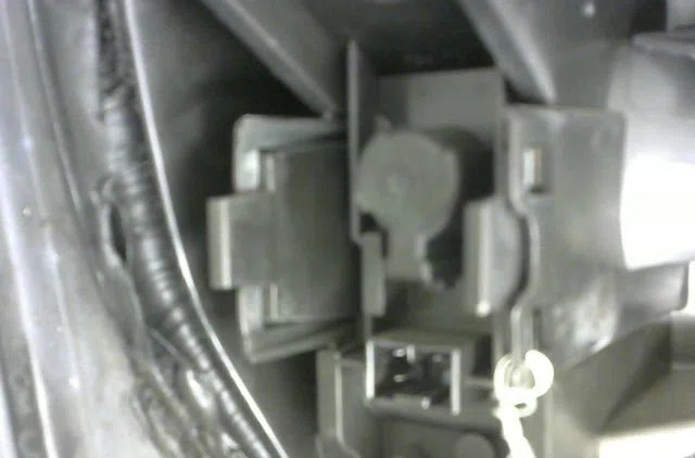 Feu arrière droit Nissan MICRA II (K11) 1.3 i 16v (1992-2000) occasion