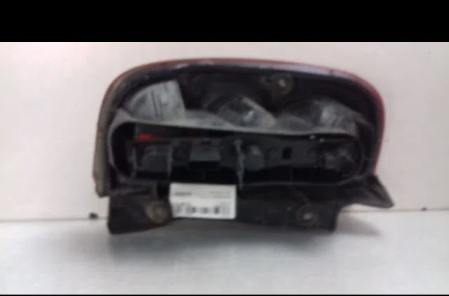 Feu arrière droit Nissan MICRA III (K12) 1.2 16v (2003-2010) occasion
