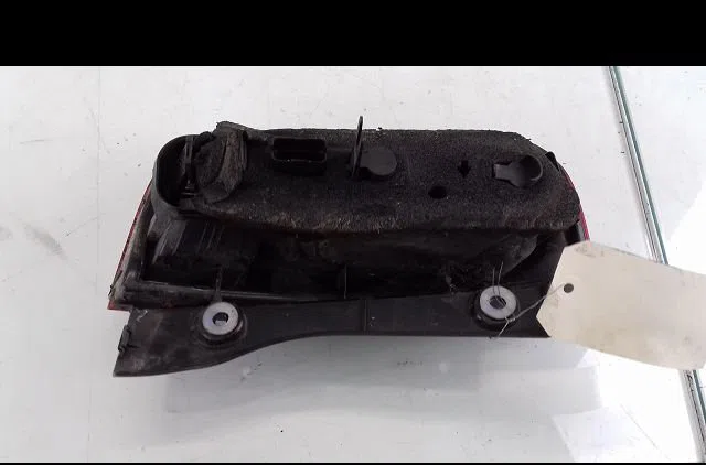 Feu arrière droit Nissan MICRA III (K12) 1.4 16v (2003-2010) occasion