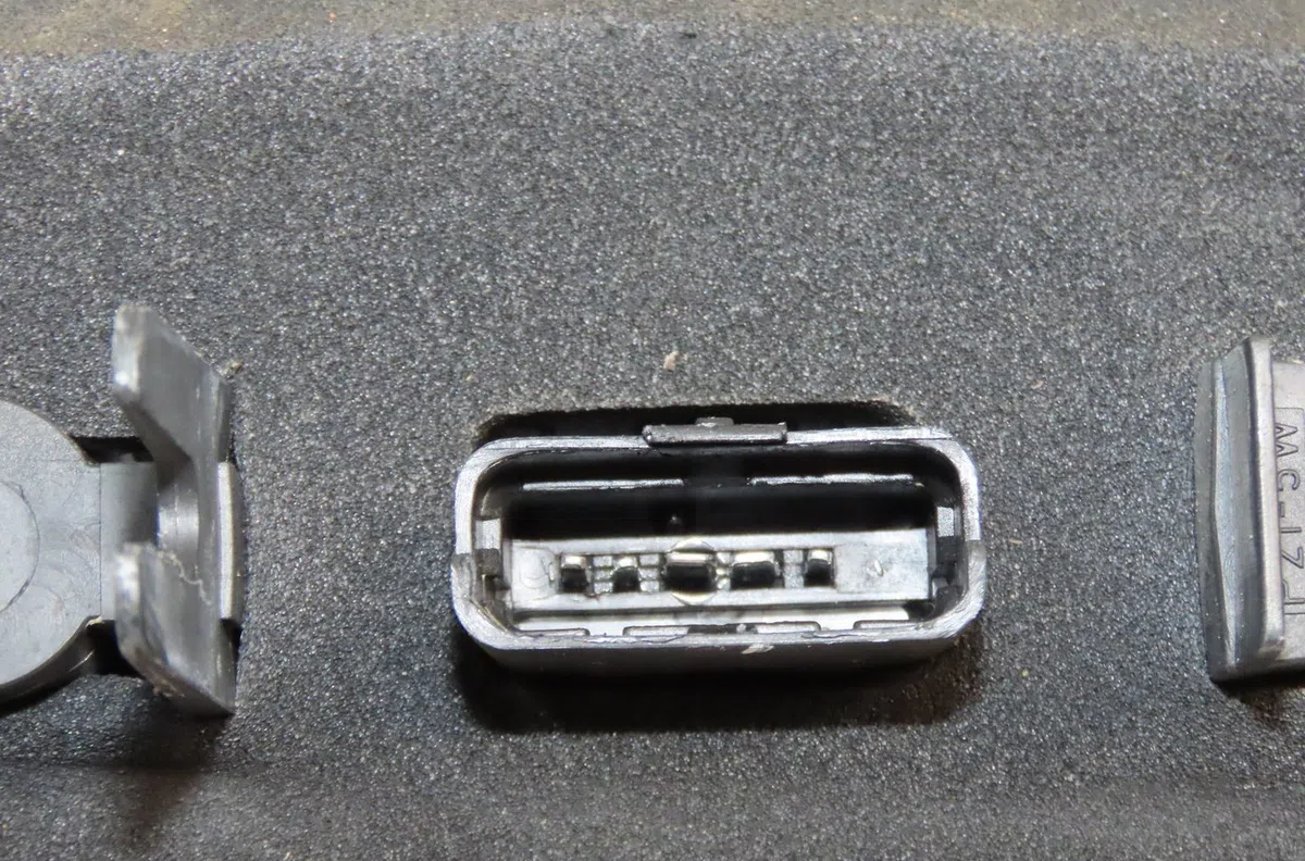 Feu arrière droit Nissan MICRA III (K12) 1.4 16v (2003-2010) occasion