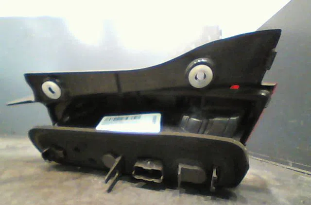 Feu arrière droit Nissan MICRA III (K12) 1.5 dci (2003-2010) occasion