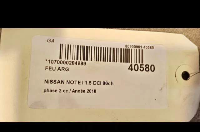 Feu arrière droit Nissan NOTE (E11, NE11) 1.5 dci (2010-2012) occasion