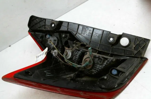 Feu arrière droit Nissan NOTE (E12) 1.5 dci (2013) occasion