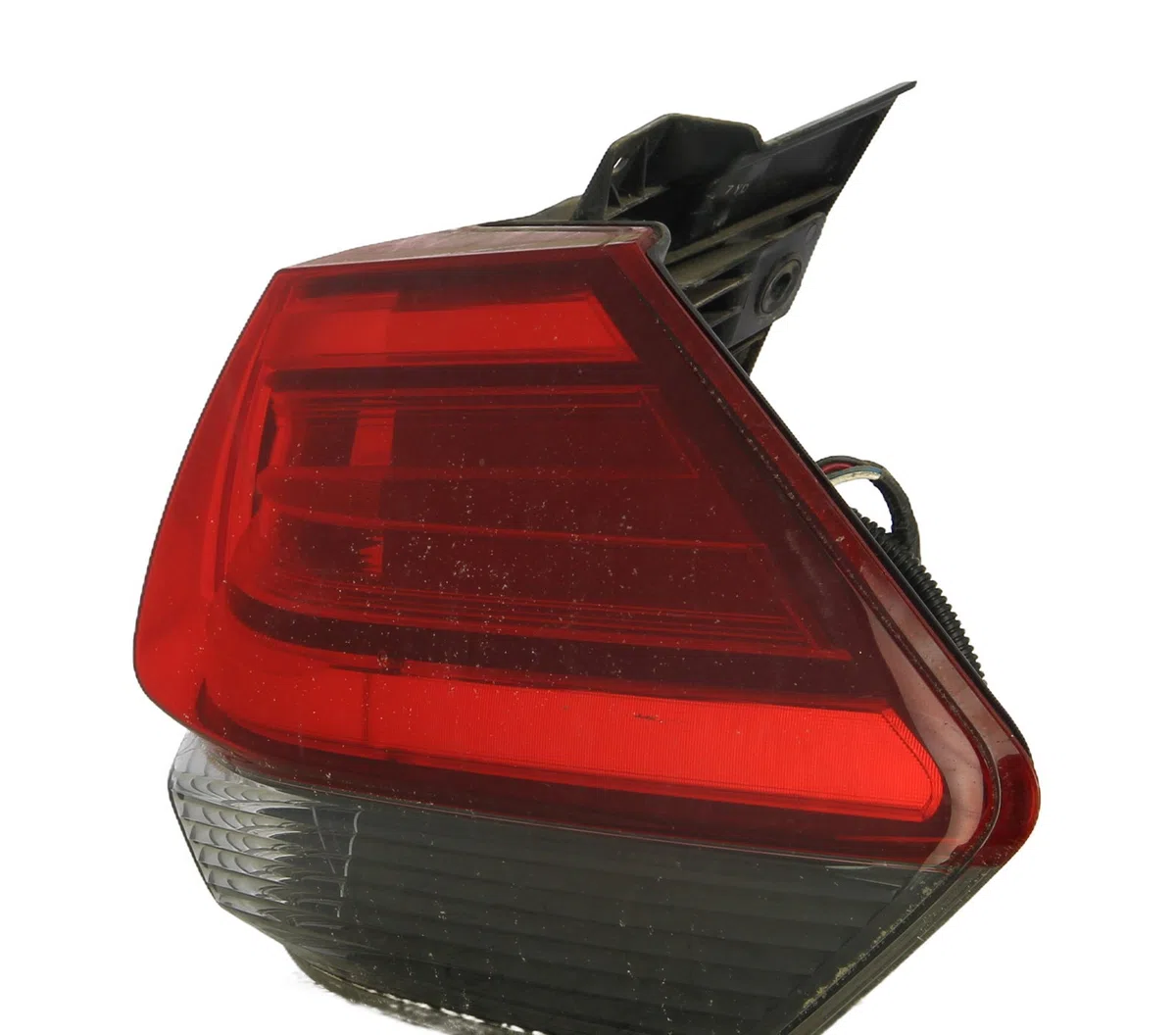 Feu arrière droit Nissan X-TRAIL III (T32_, T32R, T32RR) 1.6 dci (t32) (2014) occasion