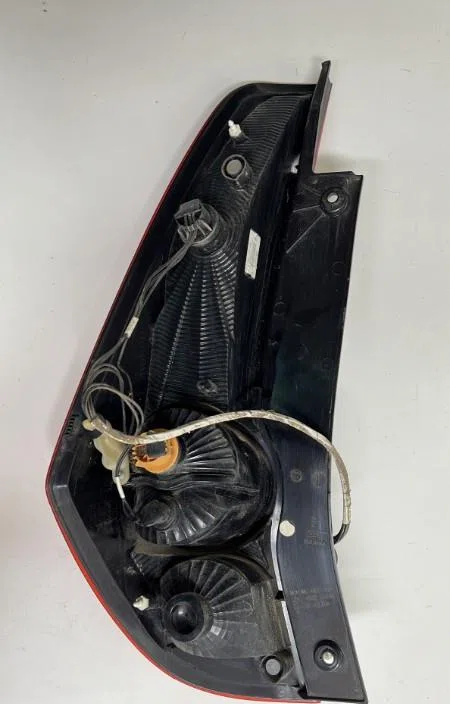 Feu arrière droit Opel AGILA (B) (H08) 1.2 (f68) (2010-2014) 5 portes occasion