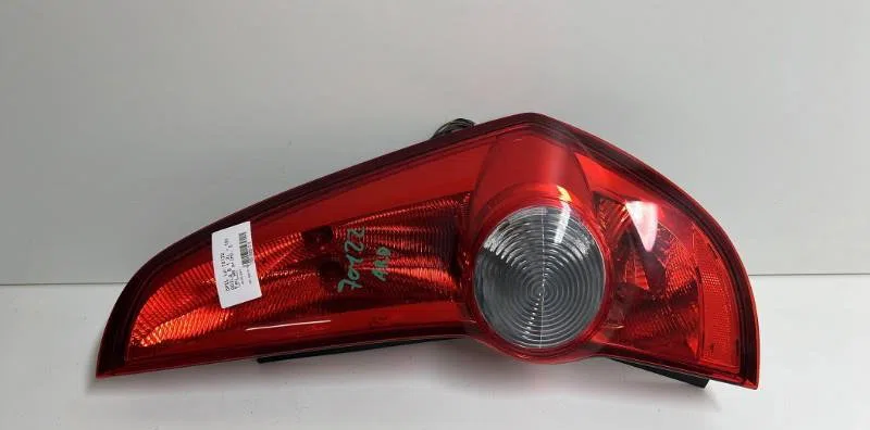 Feu arrière droit Opel AGILA (B) (H08) 1.2 (f68) (2010-2014) 5 portes occasion
