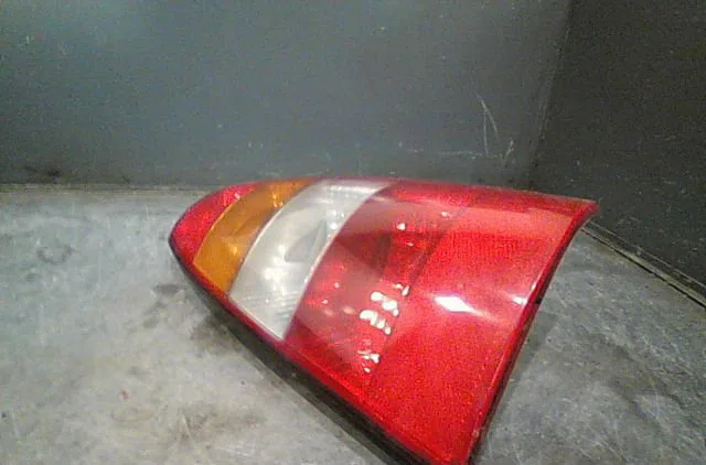 Feu arrière droit OPEL ASTRA 1998 occasion