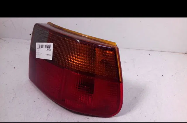 Feu arrière droit Opel ASTRA F 3-5 portes (T92) 1.4 i 16v (f08, m08, f68, m68) (1996-1998) occasion