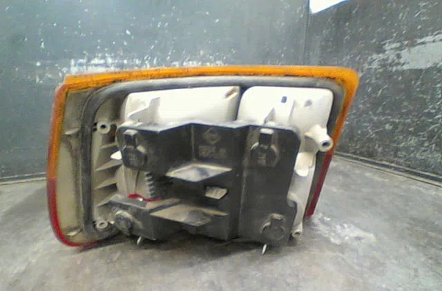Feu arrière droit Opel ASTRA F 3-5 portes (T92) 1.4 si (f08, m08, f68, m68) (1992-1998) occasion