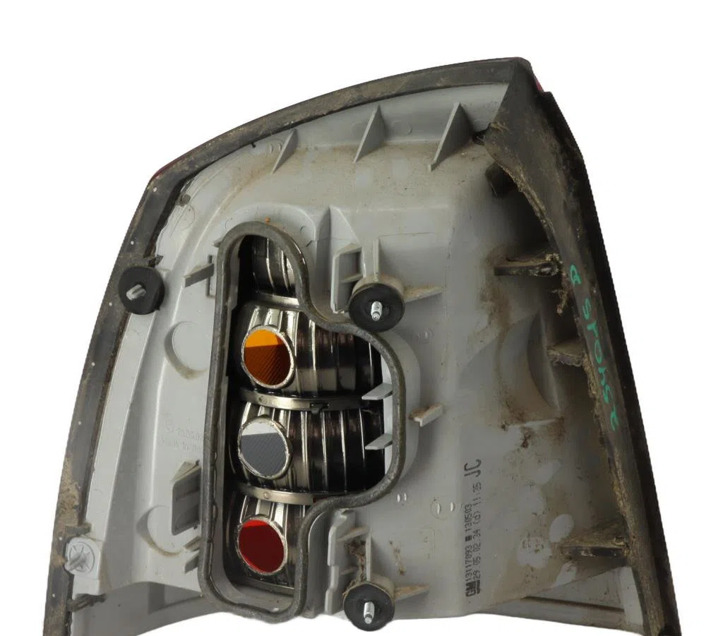 Feu arrière droit Opel ASTRA G 3-5 portes (T98) 1.6 16v (f08, f48) (1998-2005) occasion