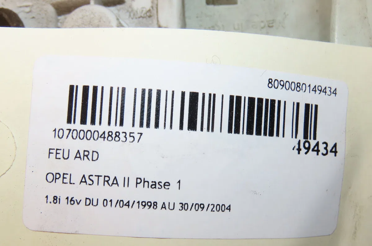Feu arrière droit Opel ASTRA G 3-5 portes (T98) 1.8 16v (f08, f48) (1998-2000) occasion