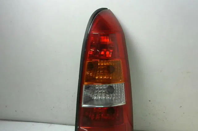 Feu arrière droit Opel ASTRA G Break (T98) 2.0 dti 16v (f35) (1999-2004) 5 portes occasion