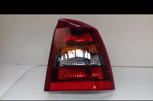 Feu arrière droit Opel ASTRA G Décapotable (T98) 1.6 16v (f67) (2001-2005) occasion