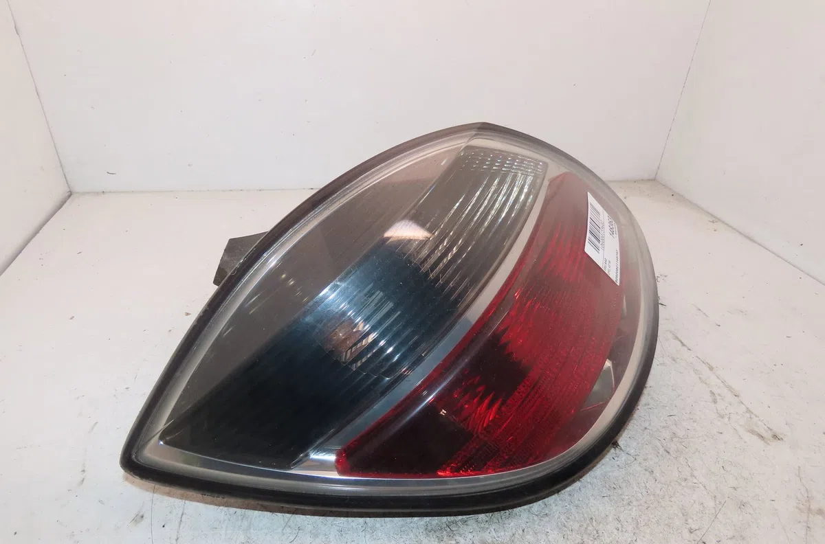 Feu arrière droit Opel ASTRA H (A04) 1.3 cdti (l48) (2005-2010) occasion