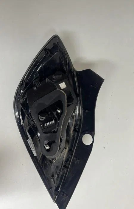 Feu arrière droit Opel ASTRA H (A04) 1.4 (l48) (2004-2010) occasion