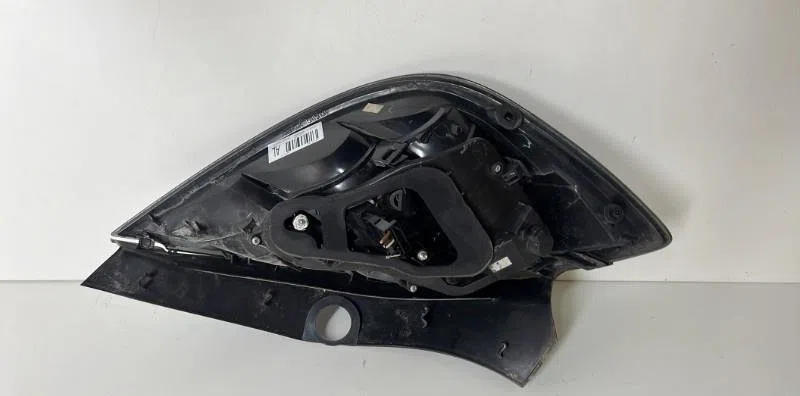 Feu arrière droit Opel ASTRA H (A04) 1.6 (l48) (2004-2010) occasion