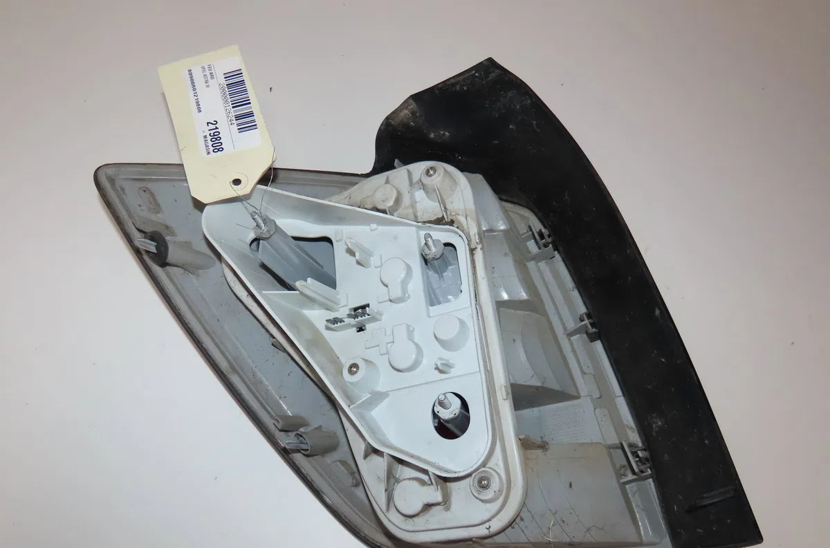 Feu arrière droit Opel ASTRA H Break (A04) 1.7 cdti (l35) (2004-2010) occasion