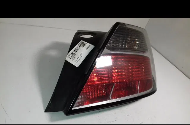 Feu arrière droit Opel ASTRA H GTC (A04) 1.9 cdti (l08) (2005-2010) occasion