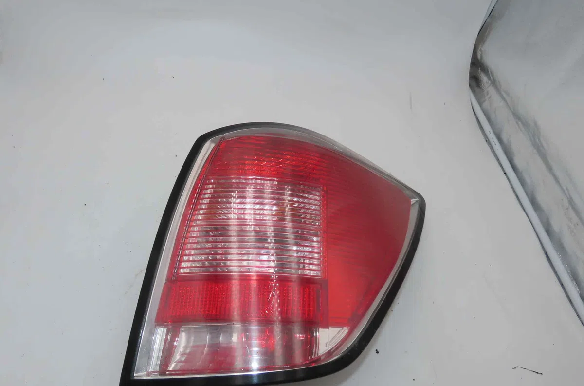 Feu arrière droit OPEL ASTRA III occasion