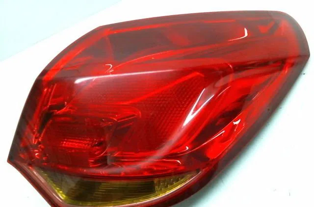 Feu arrière droit Opel ASTRA J GTC 1.4 (08) (2011-2015) occasion