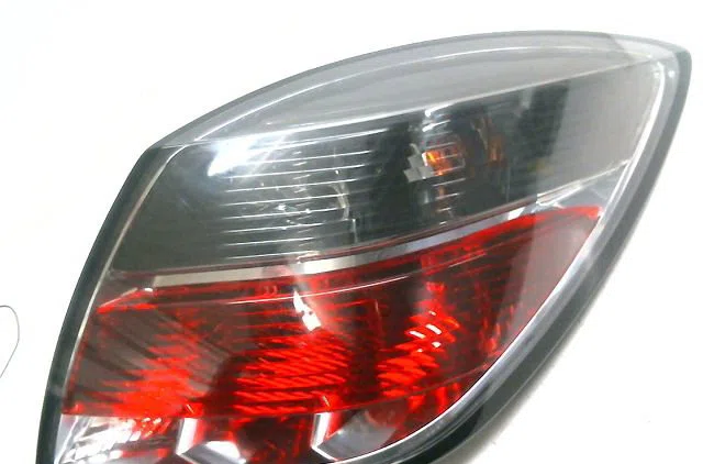 Feu arrière droit Opel ASTRA J GTC 1.7 cdti (08) (2011-2015) occasion
