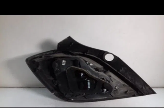 Feu arrière droit Opel ASTRA J (P10) 1.7 cdti (68) (2009-2015) occasion