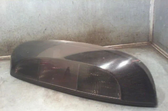 Feu arrière droit OPEL CORSA 2003 occasion