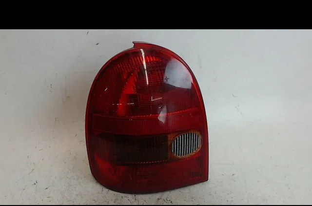 Feu arrière droit Opel CORSA B (S93) 1.2 i (f08, f68, m68) (1993-2000) occasion
