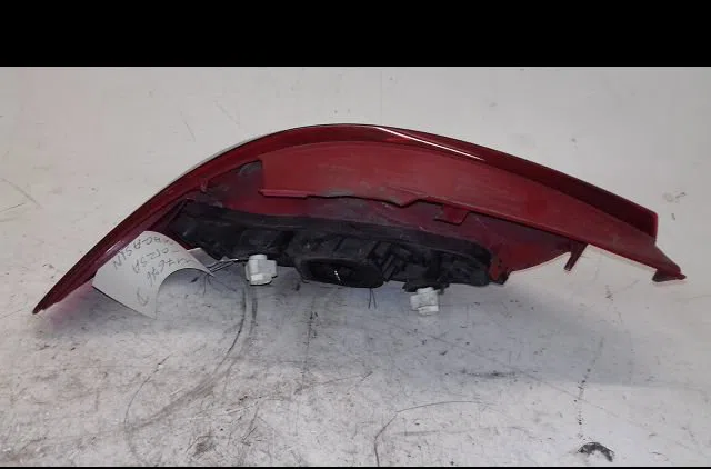 Feu arrière droit Opel CORSA D (S07) 1.2 (l08, l68) (2006-2014) 5 portes occasion