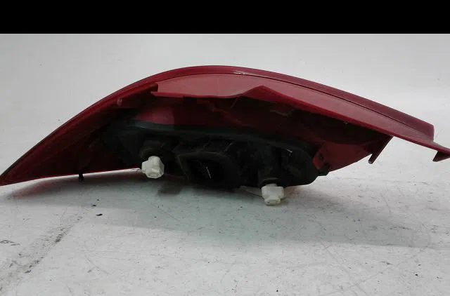 Feu arrière droit Opel CORSA D (S07) 1.3 cdti (l08, l68) (2006-2014) 3 portes occasion