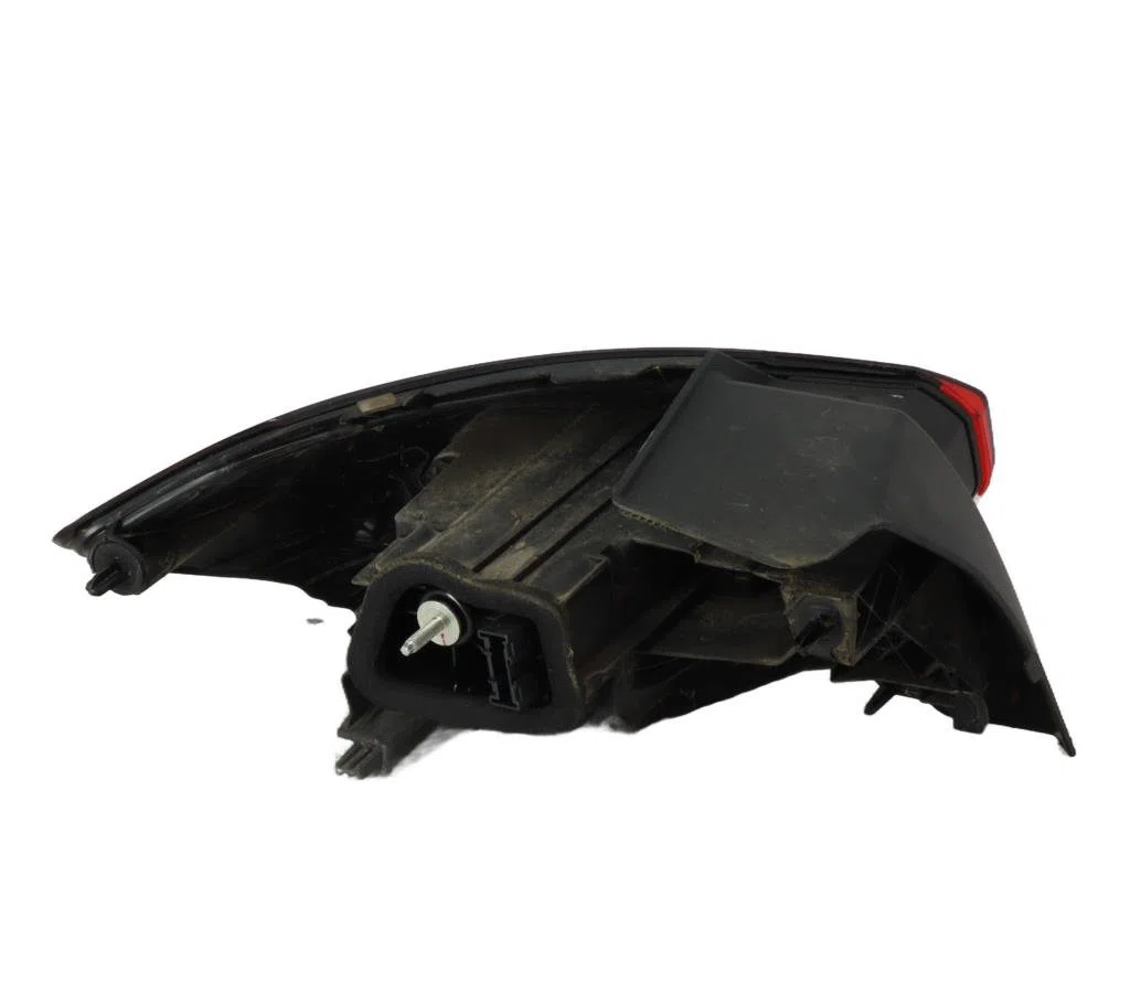 Feu arrière droit Opel CORSA F 1.5 (68) (2019) occasion