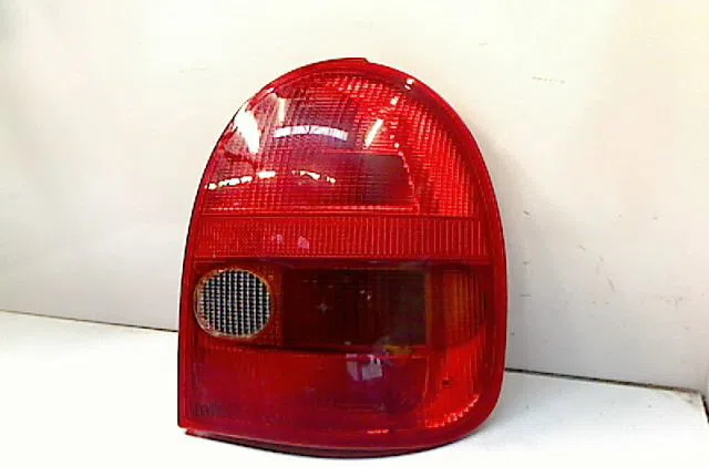 Feu arrière droit OPEL CORSA II  1.4i 16v occasion