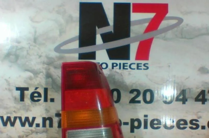 Feu arrière droit OPEL KADETT E occasion