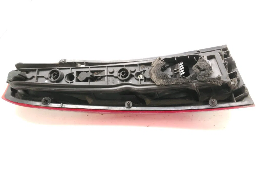 Feu arrière droit Opel MERIVA A Monospace (X03) 1.4 16v twinport (e75) (2004-2010) occasion