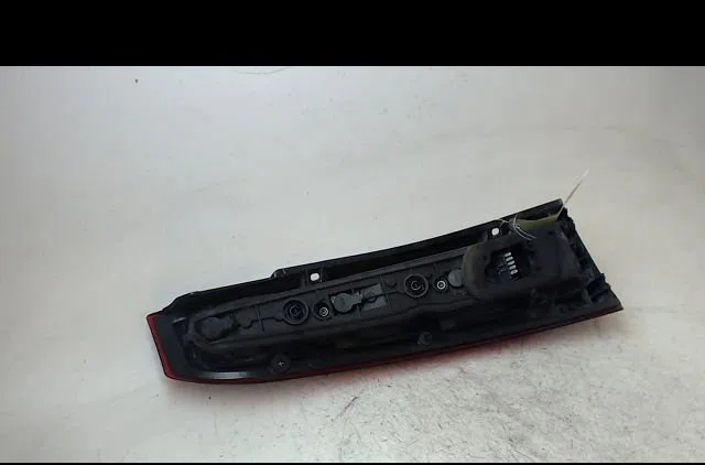 Feu arrière droit Opel MERIVA A Monospace (X03) 1.7 cdti (e75) (2003-2010) occasion