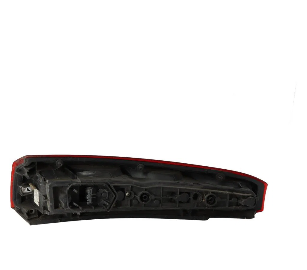 Feu arrière droit Opel MERIVA A Monospace (X03) 1.8 (e75) (2003-2010) occasion