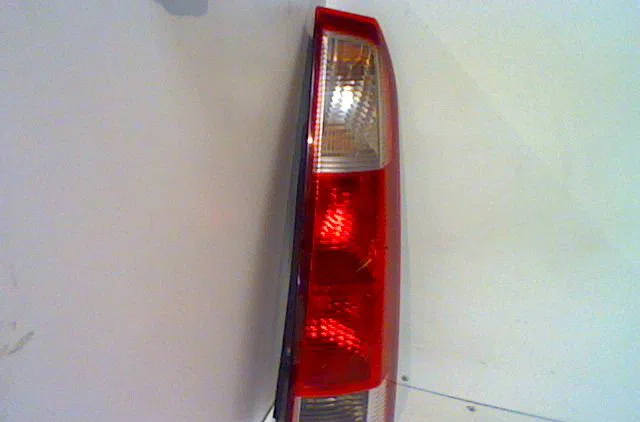 Feu arrière droit OPEL MERIVA I 2003 occasion