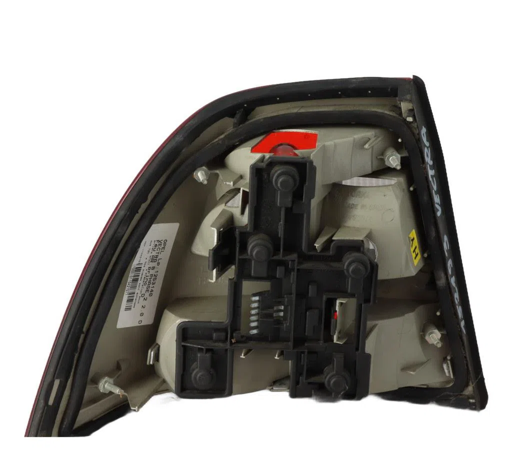 Feu arrière droit Opel VECTRA B 3-5 portes (J96) 2.0 dti 16v (f68) (1997-2003) occasion