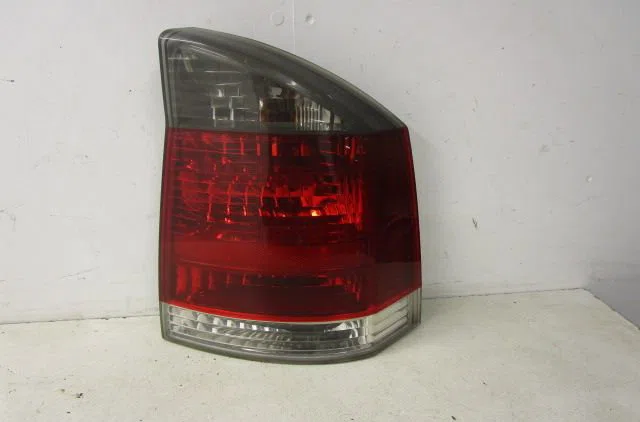 Feu arrière droit OPEL VECTRA III  2.2 DTI 16v 125ch occasion