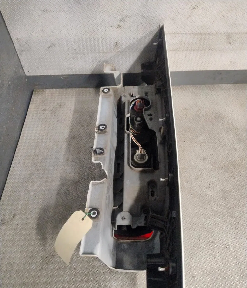 Feu arrière droit Opel VIVARO B Camionnette (X82) 1.6 cdti (05) (2014-2016) occasion