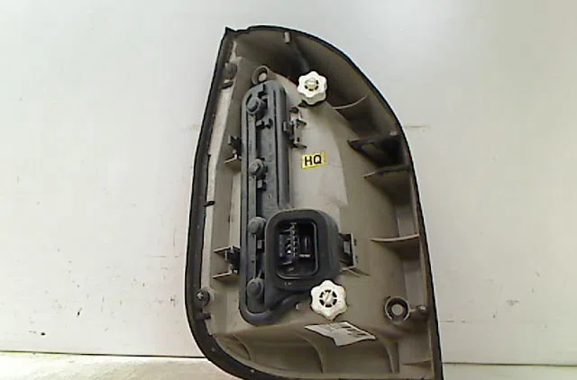 Feu arrière droit Opel ZAFIRA A Monospace (T98) 2.0 di 16v (f75) (1999-2005) 5 portes occasion