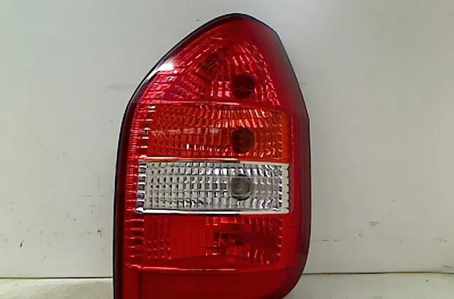 Feu arrière droit Opel ZAFIRA A Monospace (T98) 2.0 di 16v (f75) (1999-2005) 5 portes occasion